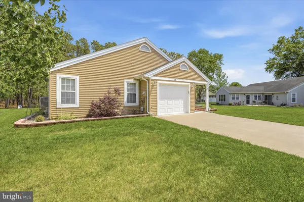 Property Slideshow image 3 of 26 | 14 abbey ct, Forked River, NJ, 08731