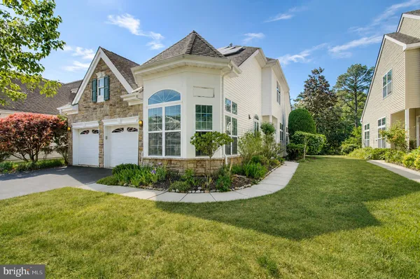 Property Slideshow image 2 of 26 | 21 lewis dr, Mays Landing, NJ, 08330