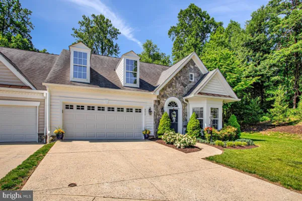 Property Slideshow image 3 of 61 | 8633 vast rose dr 14, Columbia, MD, 21045