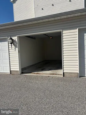 Property Slideshow image 2 of 14 | 1818 selvin dr 301, Bel Air, MD, 21015