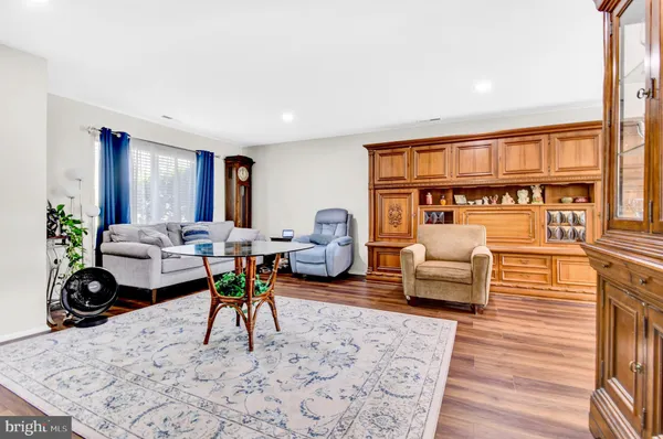 Property Slideshow image 3 of 25 | 15200 hyde park dr 36-a, Silver Spring, MD, 20906