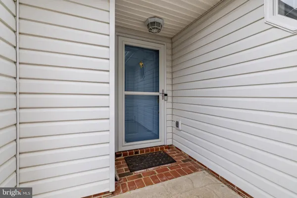 Property Slideshow image 3 of 49 | 11330 savannah dr, Fredericksburg, VA, 22407