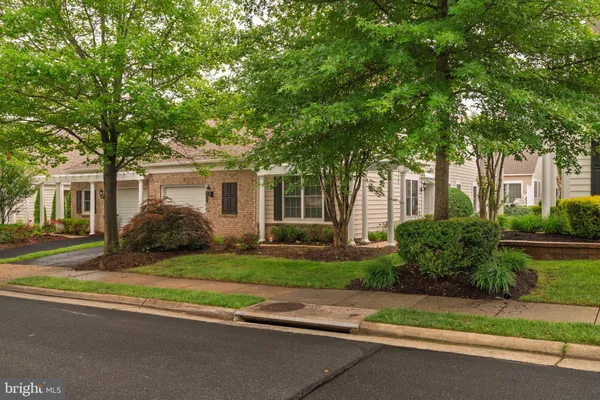 Property Slideshow image 3 of 77 | 44397 maltese falcon sq, Ashburn, VA, 20147