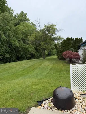 Property Slideshow image 3 of 4 | 38 wagon wheel ln, Columbus, NJ, 08022