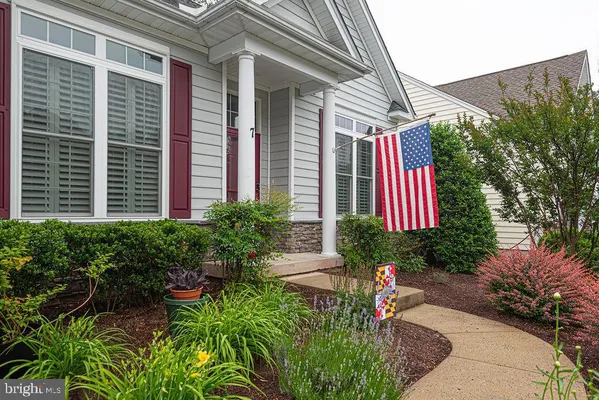 Property Slideshow image 3 of 55 | 7 long point ct, Ocean Pines, MD, 21811