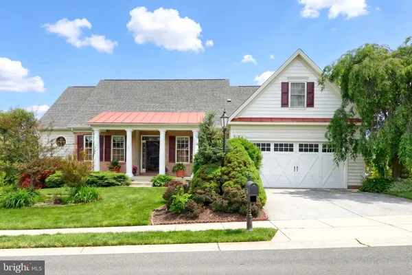 Property Slideshow image 3 of 61 | 35 waxwing ln, Gettysburg, PA, 17325
