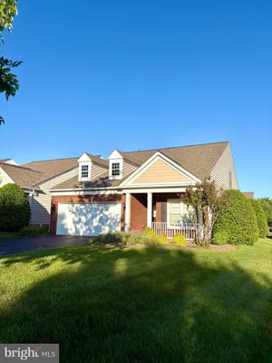 Property Slideshow image 3 of 3 | 20444 bunker hill way, Ashburn, VA, 20147