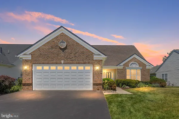 Property Slideshow image 2 of 37 | 228 patience way, Middletown, DE, 19709