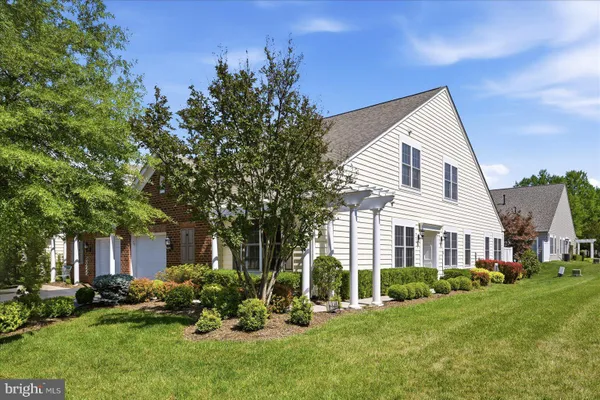 Property Slideshow image 2 of 76 | 44415 adare mnr, Ashburn, VA, 20147