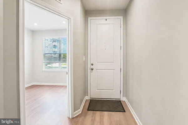 Property Slideshow image 3 of 33 | 3703 havertill ln, Woodbridge, VA, 22193