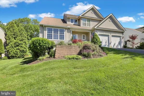 Property Slideshow image 2 of 64 | 645 martin dr, Avondale, PA, 19311