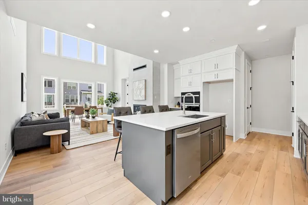 Property Slideshow image 2 of 19 | 000 regency blvd cassidy  plan, Jenkintown, PA, 19046