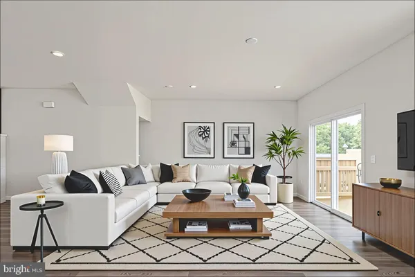 Property Slideshow image 2 of 27 | 8816 selby ct, Spotsylvania, VA, 22551