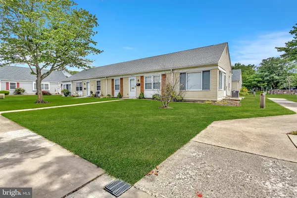 Property Slideshow image 2 of 26 | 326 nantuckett ln a, Monroe Township, NJ, 08831