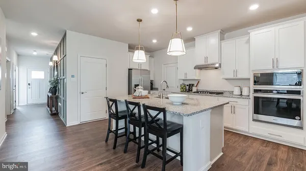 Property Slideshow image 3 of 13 | 118 elderberry way, Gettysburg, PA, 17325