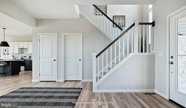 Property Slideshow image 3 of 35 | 131 sunrise ln, Ephrata, PA, 17522