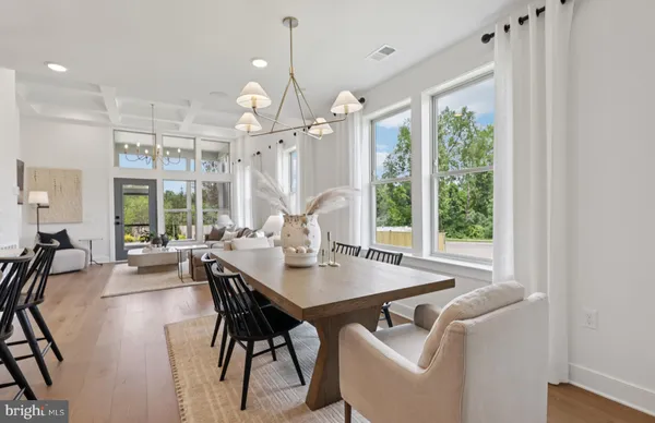 Property Slideshow image 3 of 57 | 6152 amber ln 2, Haymarket, VA, 20169