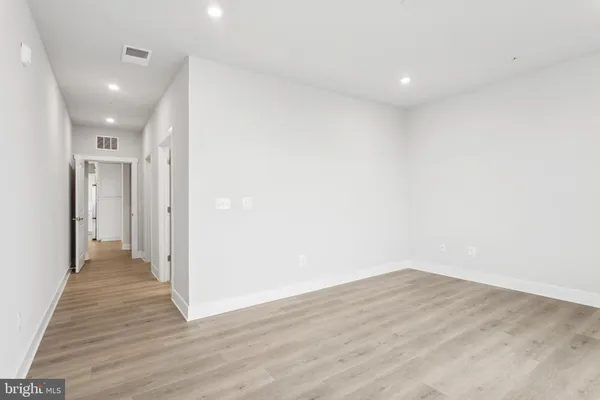 Property Slideshow image 3 of 73 | 630 warbler way 2212, Chester, MD, 21619