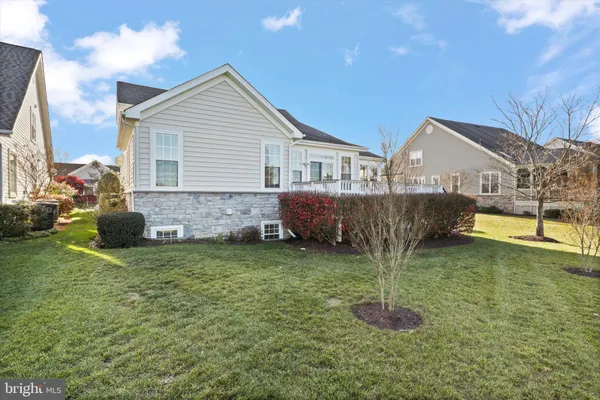 Property Slideshow image 3 of 33 | 6769 arthur hills dr, Gainesville, VA, 20155