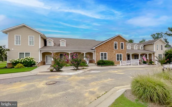 Property Slideshow image 3 of 36 | 44140 outrigger way, California, MD, 20619