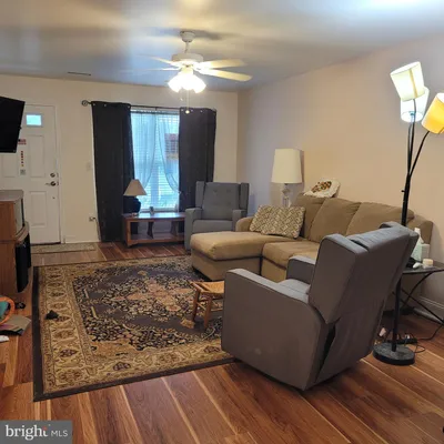 Property Slideshow image 3 of 26 | 108 w harmony dr # 106, Pottstown, PA, 19464