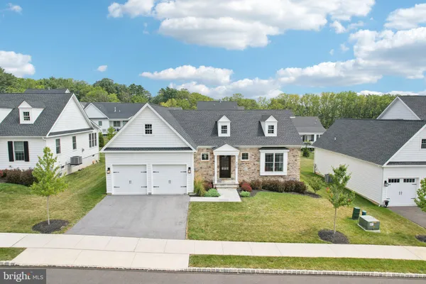 Property Slideshow image 2 of 40 | 4459 old saucon rd, Bethlehem, PA, 18015