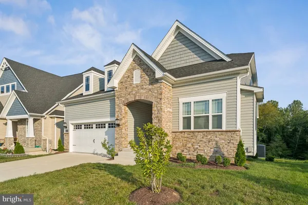 Property Slideshow image 3 of 18 | 3958 katmai st, White Plains, MD, 20695