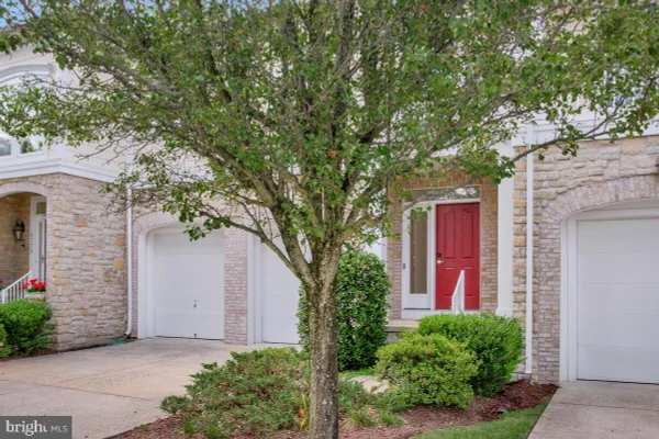 Property Slideshow image 3 of 81 | 8736 endless ocean way 24, Columbia, MD, 21045