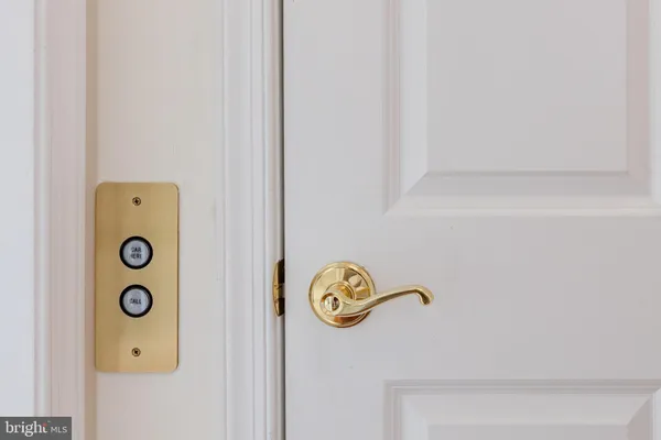 Property Slideshow image 2 of 24 | 2461 merri claude dr, Norristown, PA, 19401