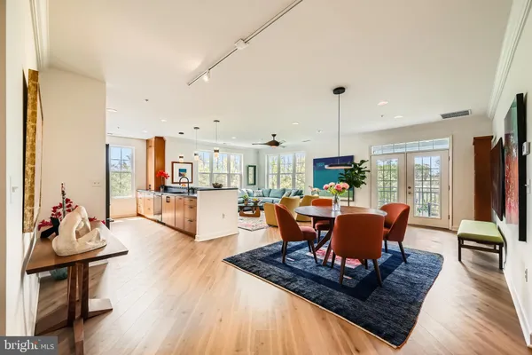 Property Slideshow image 2 of 72 | 19 clay lodge ln unit 104, Catonsville, MD, 21228
