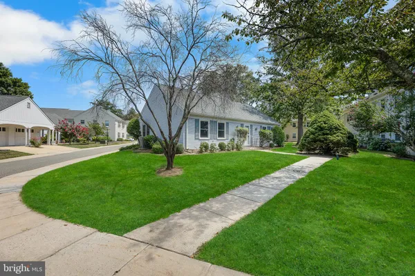 Property Slideshow image 3 of 41 | 394c orrington ln, Monroe Township, NJ, 08831