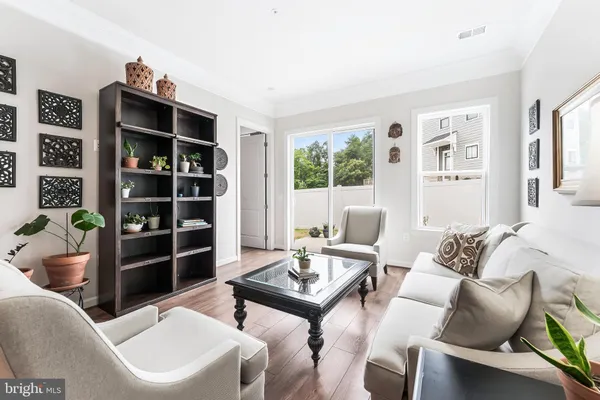 Property Slideshow image 2 of 24 | 43919 maritime song ter, Leesburg, VA, 20176