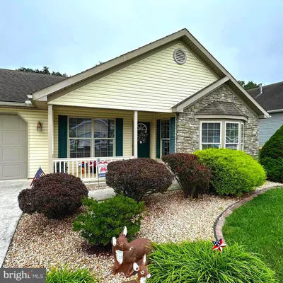 Property Slideshow image 3 of 34 | 84 lantern ln, Shippensburg, PA, 17257
