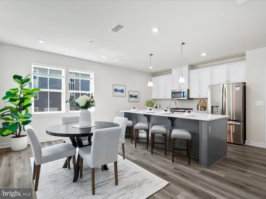 Property Slideshow image 2 of 35 | 42 liberty rd d, Sykesville, MD, 21784