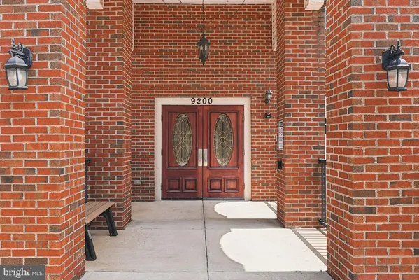 Property Slideshow image 2 of 47 | 9200 charleston dr 407, Manassas, VA, 20110