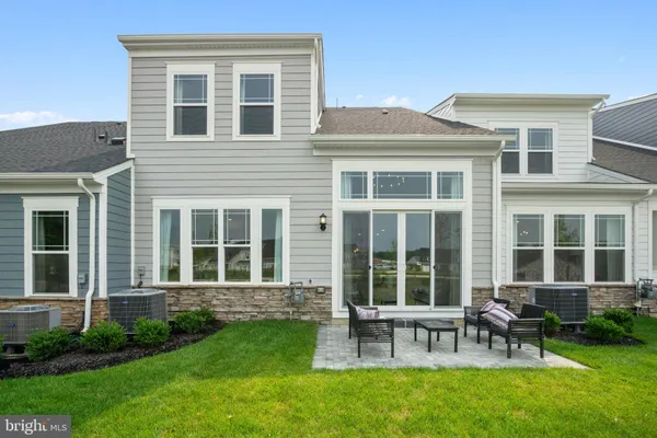 Property Slideshow image 2 of 19 | 10624 great basin pl, White Plains, MD, 20695