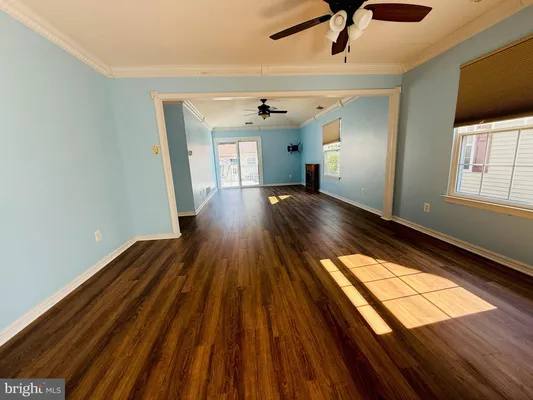 Property Slideshow image 3 of 16 | 729 barbados dr, Williamstown, NJ, 08094