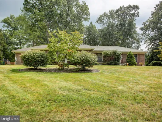 Property Slideshow image 2 of 42 | 6611 congressional ter, Fayetteville, PA, 17222