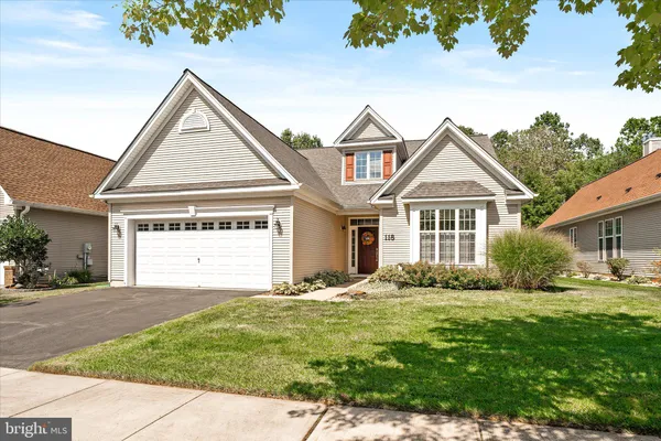 Property Slideshow image 2 of 47 | 118 monte carlo dr, Hamilton, NJ, 08691