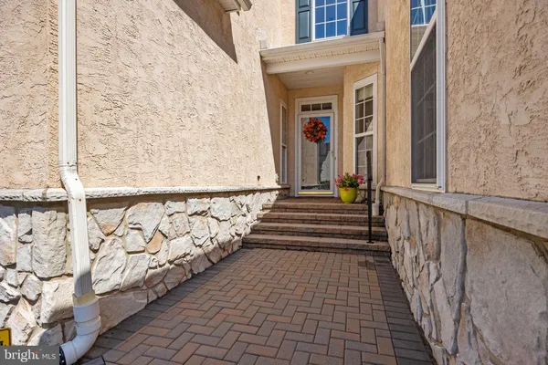 Property Slideshow image 3 of 40 | 38 mcconkey dr, Washington Crossing, PA, 18977