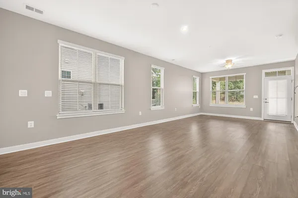 Property Slideshow image 3 of 42 | 3207 thornapple dr, Frederick, MD, 21704