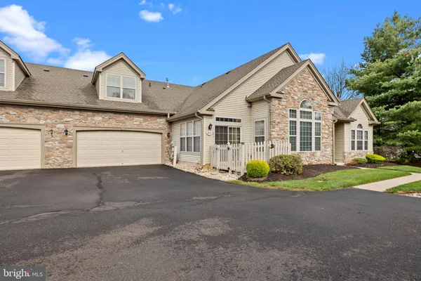 Property Slideshow image 2 of 33 | 61 legacy oaks dr, Richboro, PA, 18954