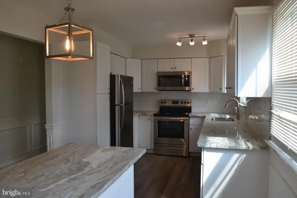 Property Slideshow image 2 of 24 | 9a greenwood ln, Whiting, NJ, 08759