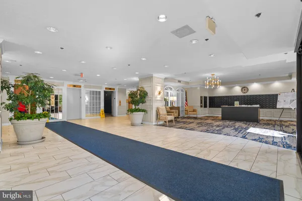 Property Slideshow image 3 of 36 | 15101 interlachen dr 1-1022, Silver Spring, MD, 20906