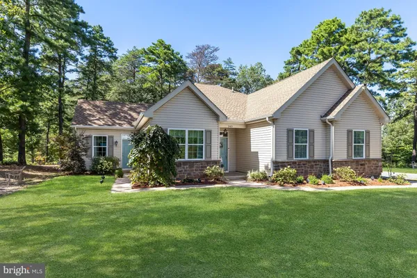 Property Slideshow image 2 of 42 | 243 bittlewood ave, Berlin, NJ, 08009