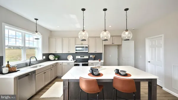 Property Slideshow image 3 of 26 | 214 grand summit dr, Annville, PA, 17003