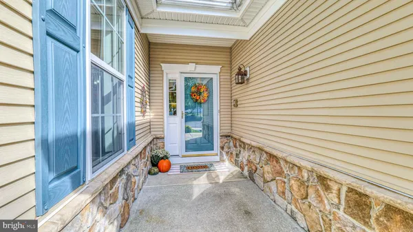 Property Slideshow image 2 of 35 | 415 scarborough ct, Galloway, NJ, 08205