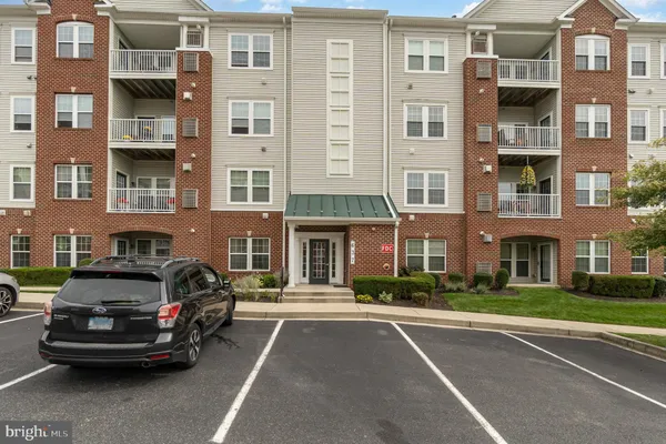 Property Slideshow image 2 of 31 | 637 wallingford rd unit 102, Bel Air, MD, 21014