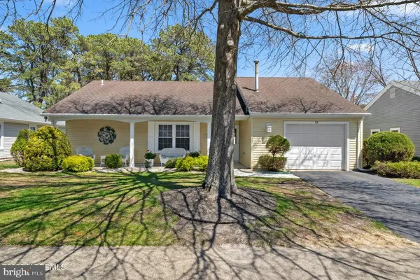 Property Slideshow image 2 of 26 | 42 canterbury dr, Forked River, NJ, 08731