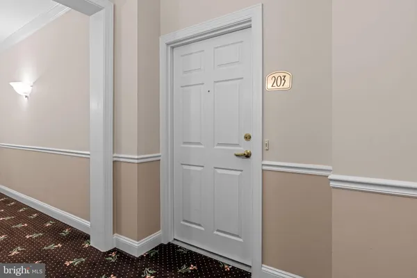 Property Slideshow image 3 of 24 | 1 falcon dr ste 203, Holland, PA, 18966